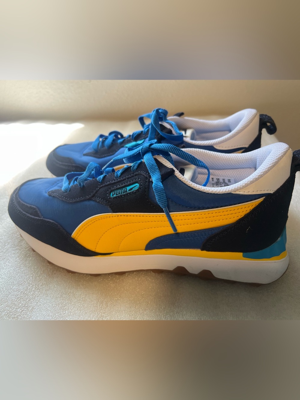 Puma Riders Essentials Blue and Yellow Retro Trainer Sneakers Men’s shoes SZ 10